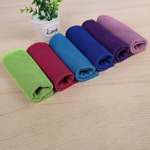 <strong>Dual</strong>-Layer Quick-Dry Outdoor Running Sports <strong>Towel</strong> Polyester Sweat <strong>Towel</strong> Bath <strong>Towel</strong> with Customized Logo - Product Image 2