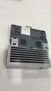 วัสดุอลูมิเนียมตัวควบคุมเซอร์โว AC ชุด MR-J3-40B มิตซูบิชิของแท้