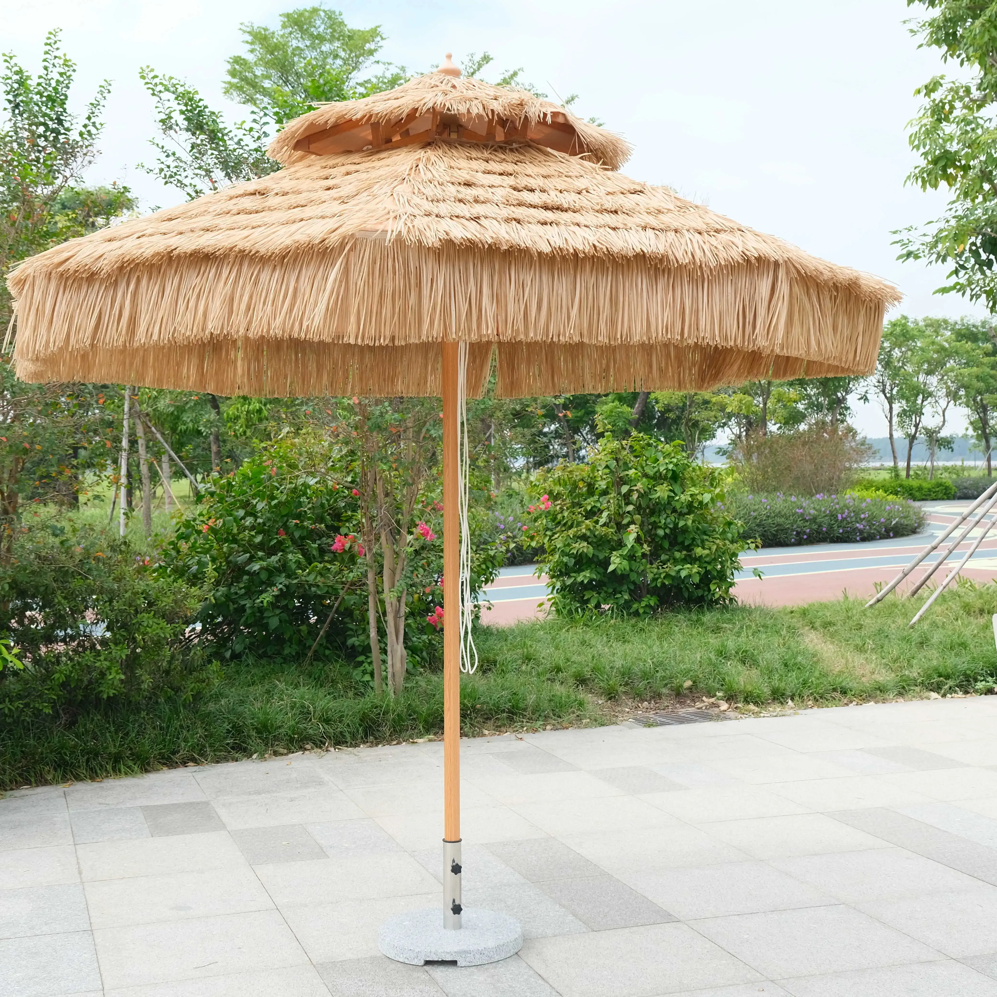 مظلة صينية عالية الجودة للبيع بالجملة ذات علامة تجارية رخيصة سوق حمام سباحة مظلة بشعار كبير للمنزل مظلة أثاث شاطئ مظلة