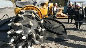 Hydraulic <strong>Tunnel</strong> Boring Machine EBZ160CA - Efficient Roadheader for Underground Mining &amp; Civil Engineering - Product Image 3