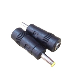 Adaptador de corriente para computadora portátil Adaptador de CC: DC5.5 * 2,1 hembra a DC4.0 * 1,7 macho DC enchufe - Product Image 1