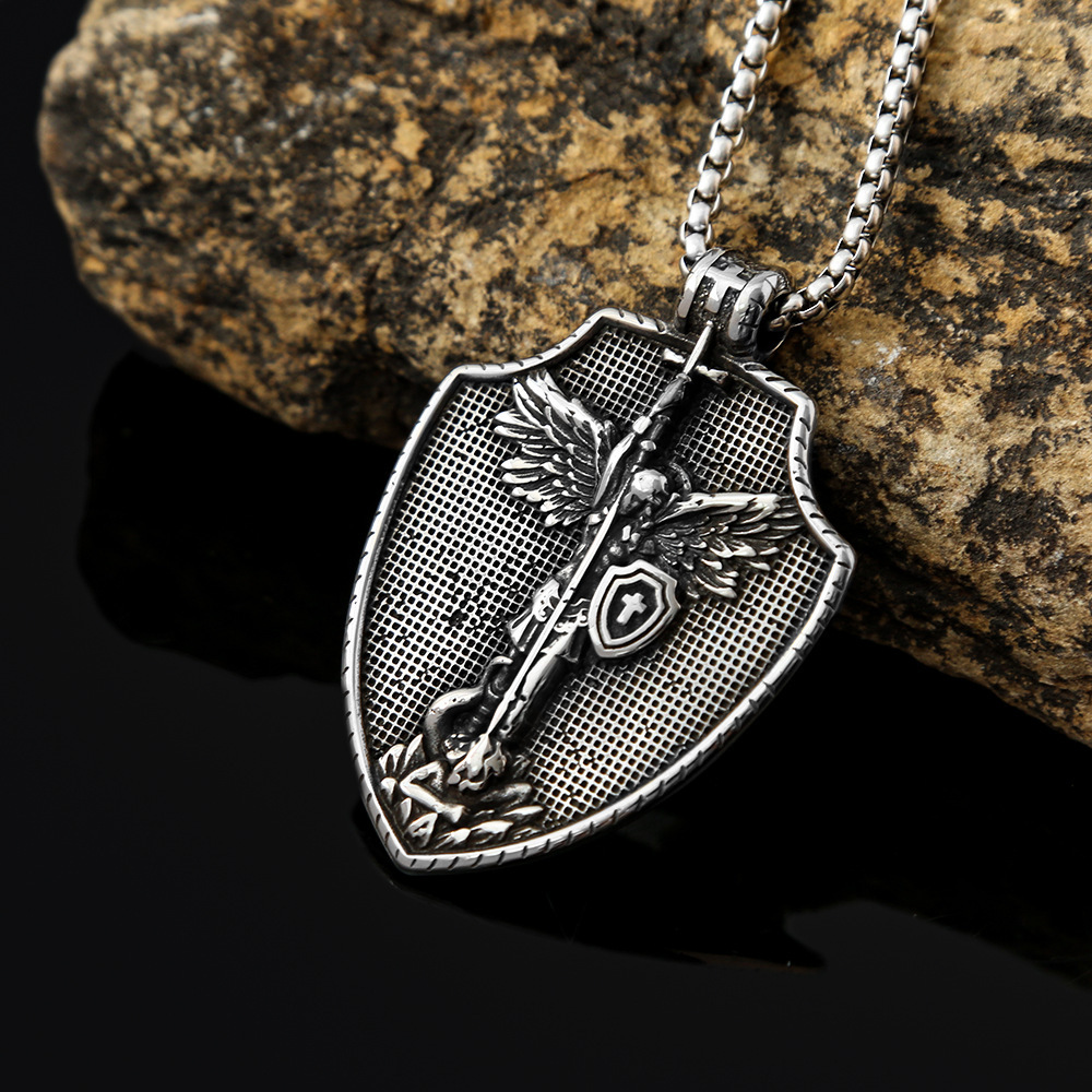 Steel-colored single pendant