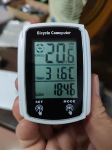 Bsc300ワイヤレスデジタル速度計自転車GPSバイクコンピュータスマートサイクリングコンピュータ - Product Image 5