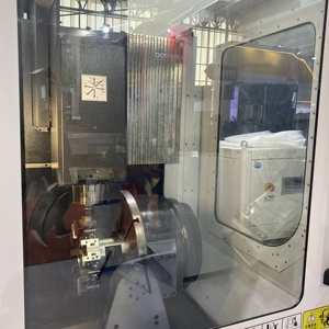 HD630B 5 eksen CNC dikey işleme merkezi Motor dijital yeni ürün sağlanan 5 eksen frezeleme makine 45 0.01 1 - 80 R.p.m 400 - Product Image 4