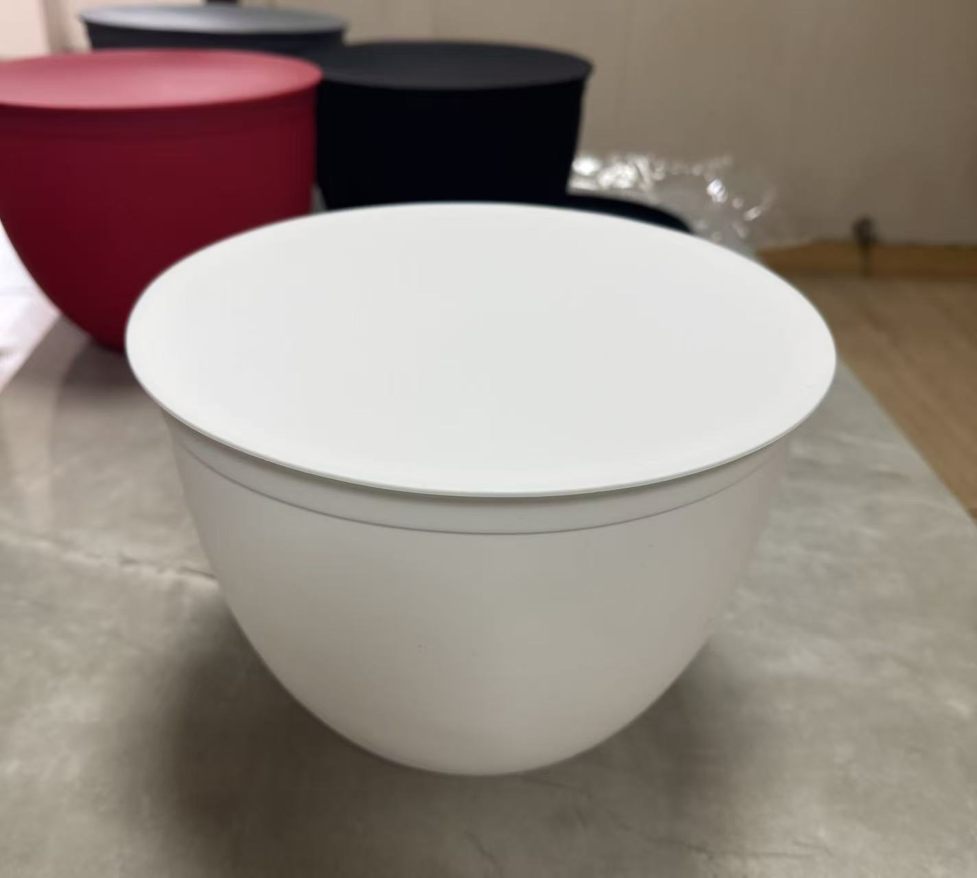 White 5 Quart