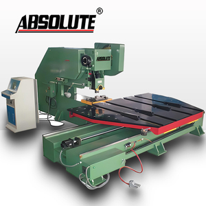Máquina perforadora inclinada Máquina perforadora CNC Precio de máquina perforadora hidráulica y neumática Alimentador de mesa fija tipo C