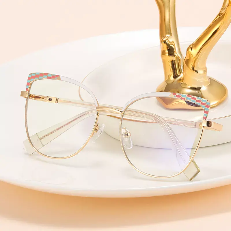 2023レディースファッションブルーライトグラスキャットアイラグジュアリーブランドデザイナーアイウェア眼鏡フレーム