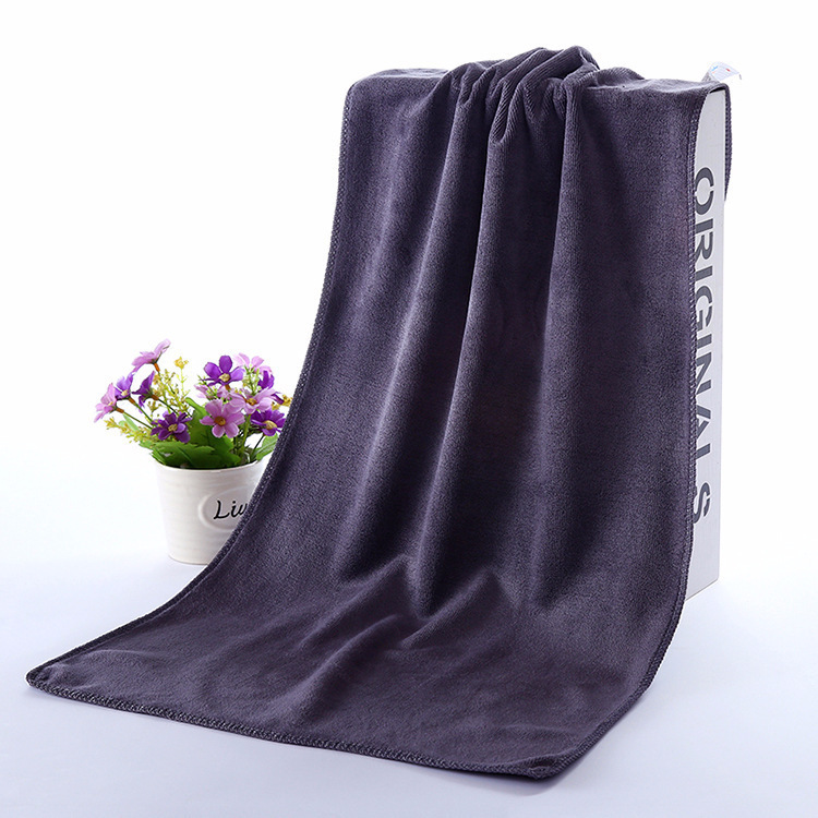 serviette de lavage de voiture grise