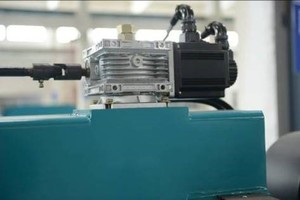 Teknik mühendislik ahşap döşeme yapma makinesi yatay şerit testere kaplama - Product Image 3
