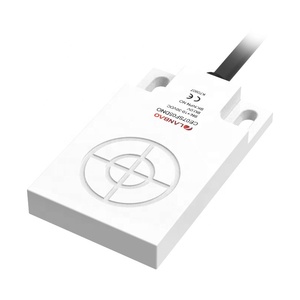 Sensor de proximidad capacitivo NPN PNP sin descarga de plástico cuadrado Tipo función estándar DC 10-30V IP67 con CE - Product Image 3