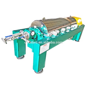 スラッジの固体液体分離のためのモーター付き連続3相デカンター遠心分離機 - Product Image 1
