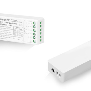 FUT037S 2,4 ГГц RGB 3 в 1 светодиодный мини-контроллер DC12V-24V 12A RF Регулировка цветовой температуры PWM затемняемый умный RGB контроллер - Product Image 2