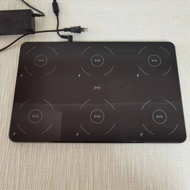 Black-6 in 1 wireless charing pad(with adapter)