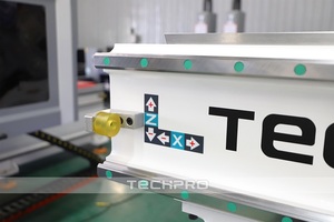 Máquina de corte de madera Jinan, enrutador CNC ATC de disco, hoja de sierra para carpintería, enrutador CNC para corte de gabinetes de muebles - Product Image 5