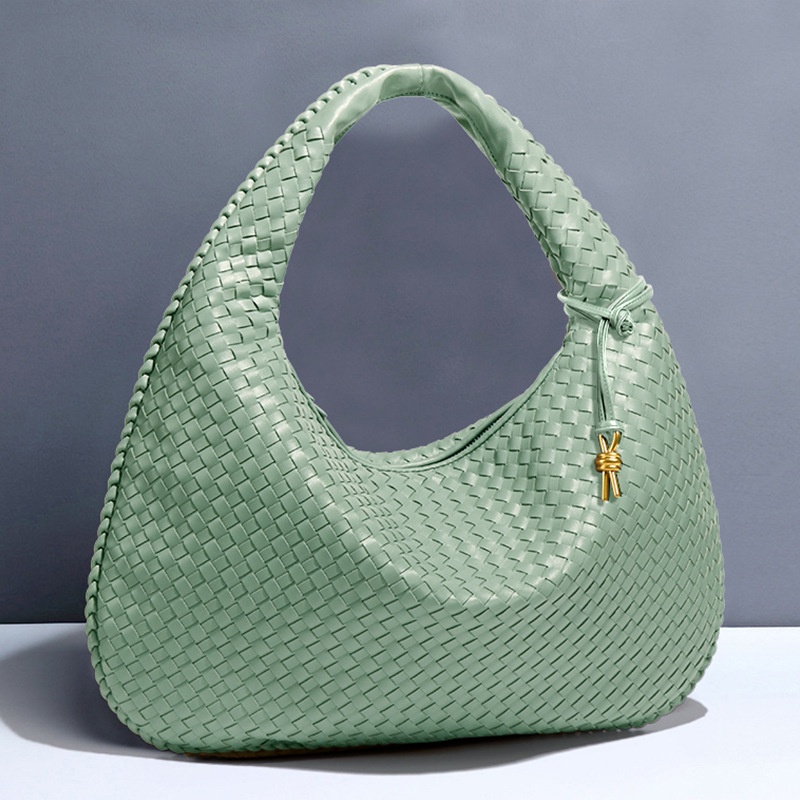 626-1 # Reed Green (sin accesorios)