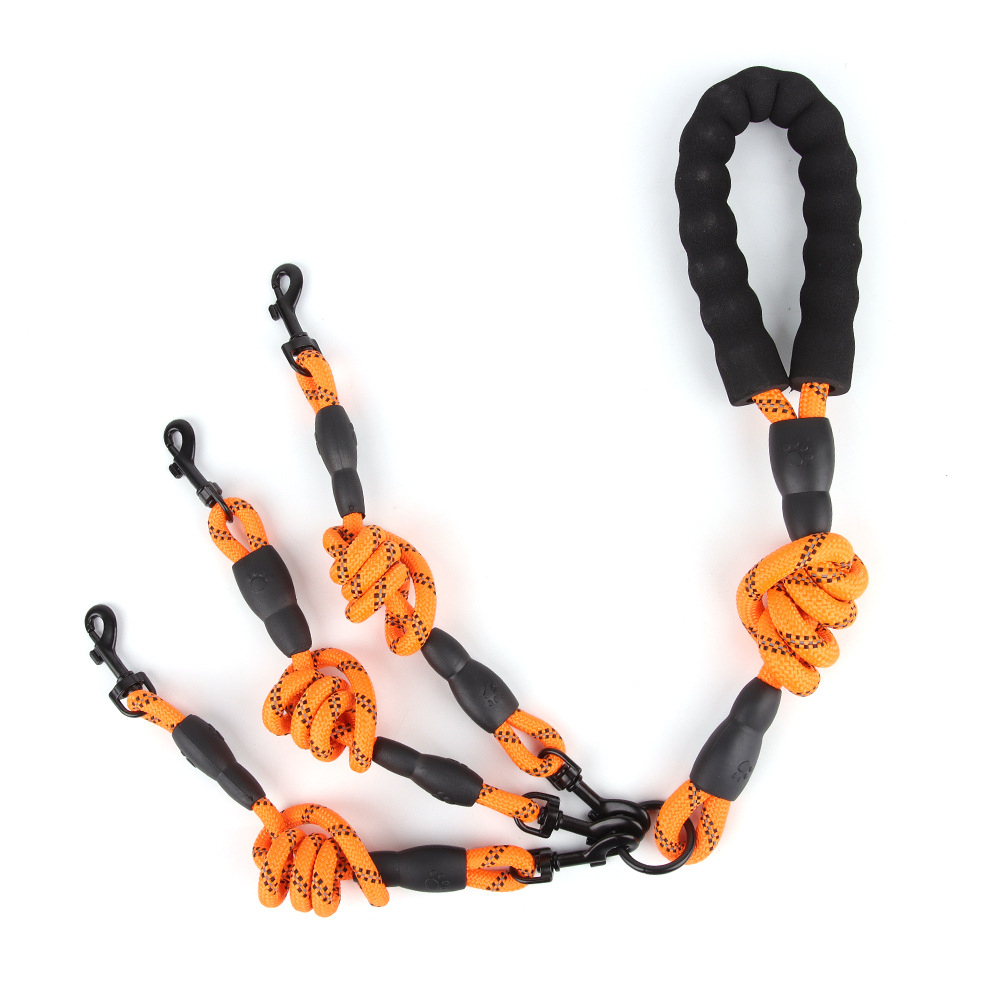 Cuerda naranja de tres cabos