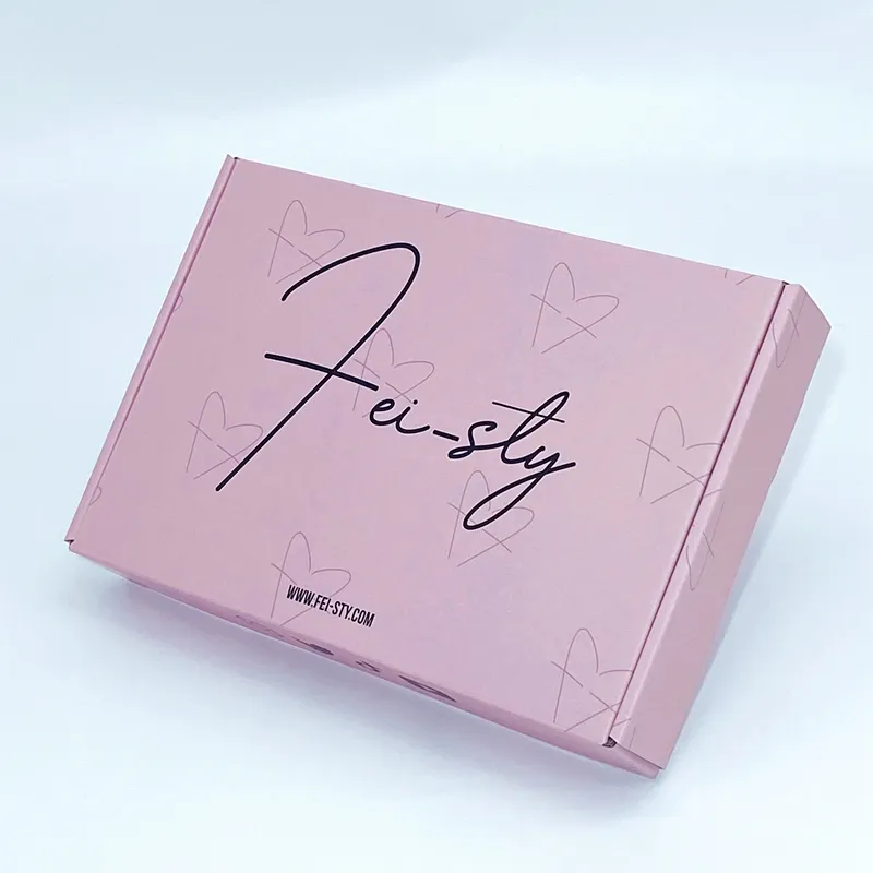कस्टम लोगो विभिन्न रंग नालीदार गत्ते का डिब्बा बॉक्स के लिए परिधान पोशाक कपड़े पैकेजिंग टिकाऊ मेलर बक्से