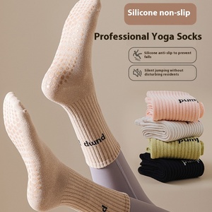 Miễn Phí Thiết Kế Biểu Tượng Tùy Chỉnh Phụ Nữ Chuyên Nghiệp Của Pilates Thể Thao Dệt Kim Giữa Ống Vớ Không Trượt Vớ Yoga Với Grip - Product Image 2