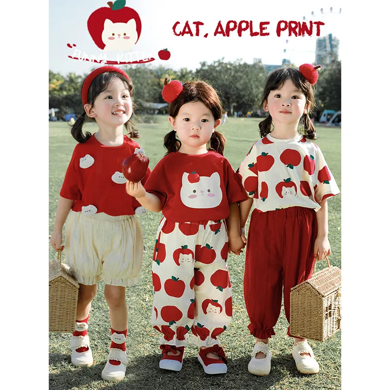 مجموعة ملابس صيفية للفتيات الصغيرات من سلسلة Apple تي شيرت قطني بلون بيج أحمر يناسب جميع الملابس سراويل فضفاضة ملابس كاجوال للأطفال