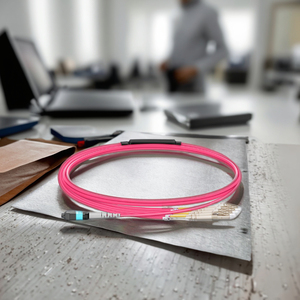 10M MPO Uniboot光ファイバーパッチコードトランクケーブル優れた性能データセンターネットワーク通信ケーブル - Product Image 5