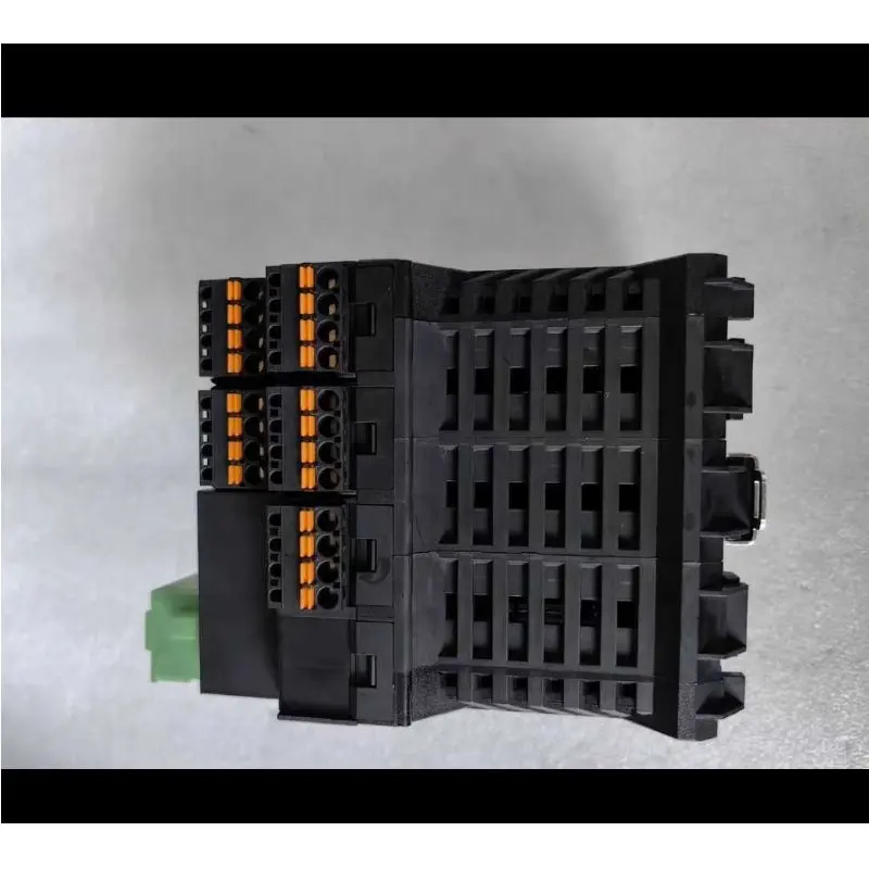 NE1A-SCPUO1-V1Y- LOCK plc industrial control board input output module