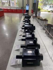 GSK 130sjtf ชุด AC 220V เซอร์โวมอเตอร์3เฟสเข้ารหัสความแม่นยำสูงช่วยให้มั่นใจในการควบคุมความเร็วและการควบคุมตำแหน่งที่แม่นยำสูง - Product Image 5