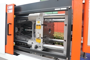 LOG S9 series UN3200 3200ton Máquina de moldeo por inyección Plástico para parachoques de automóvil Máquina de moldeo de plástico