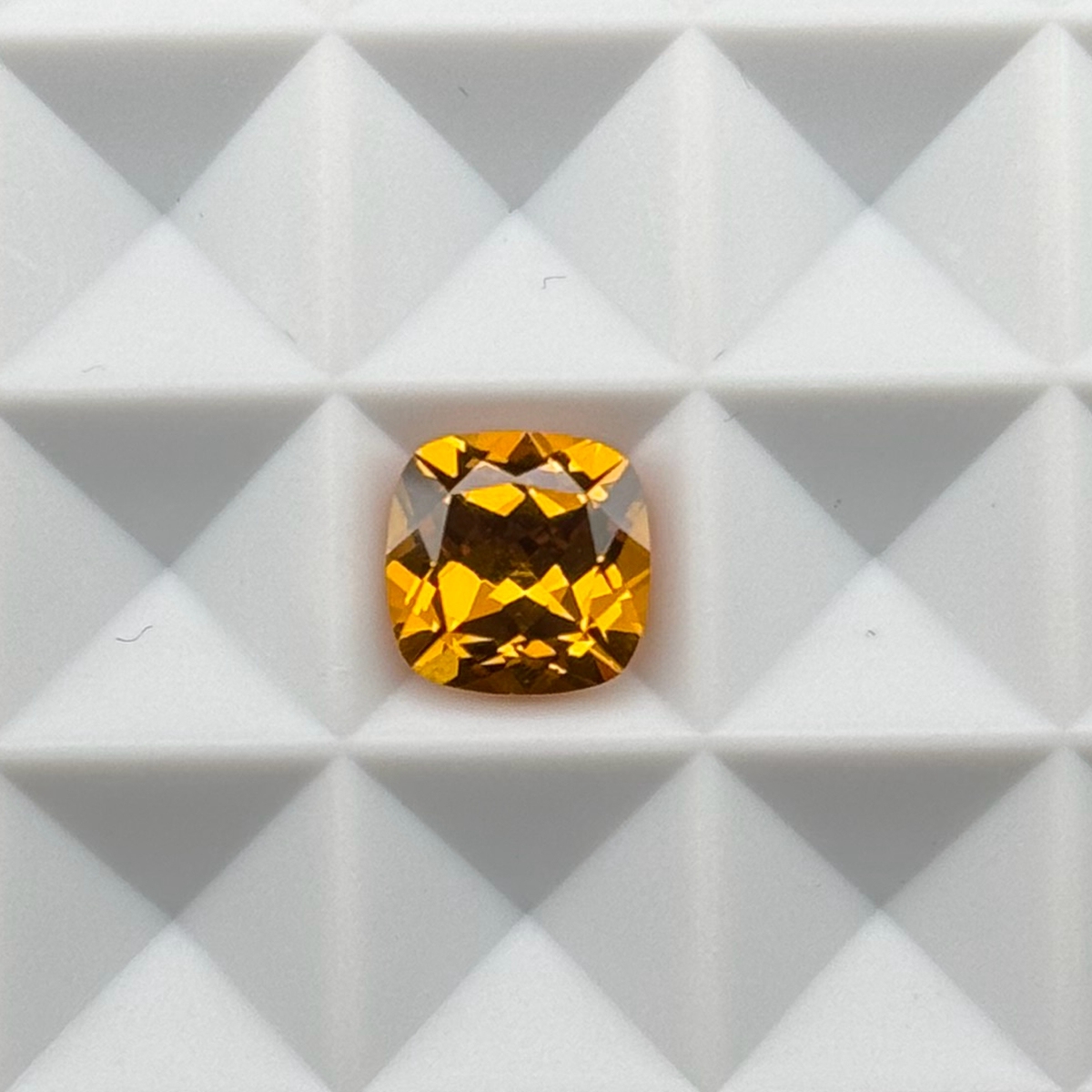 Amarillo oscuro