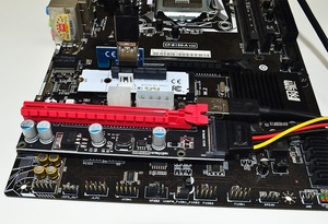 PCI Express PCI-E 4X a NGFF M.2 PCI-E Riser Card 4X a M2 Key M Adapter con indicador de voltaje LED - Product Image 3