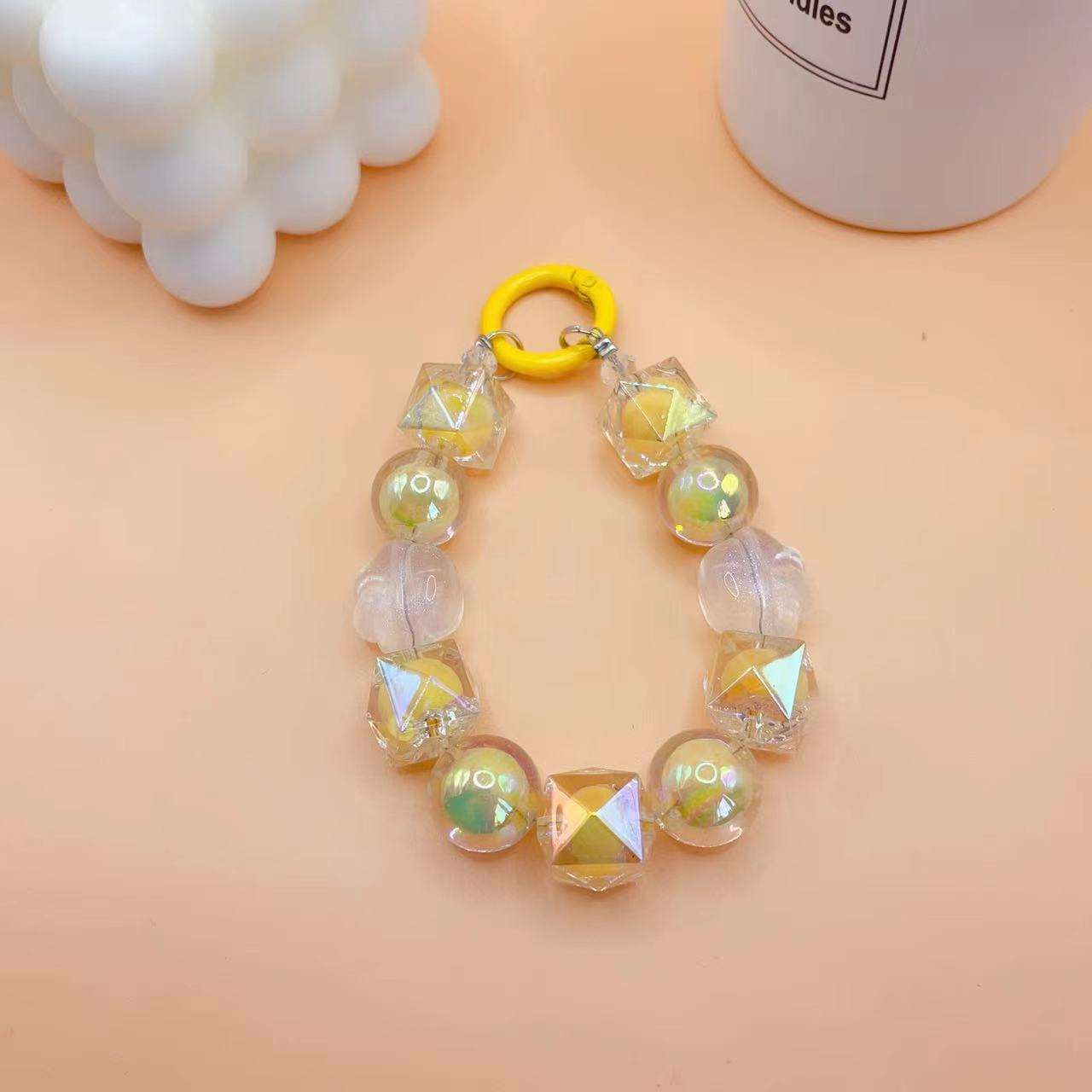 สีเหลือง