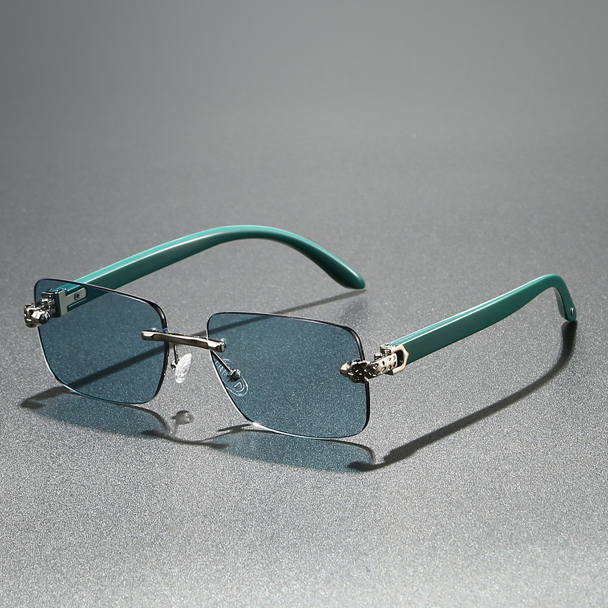 Silver/ocean green