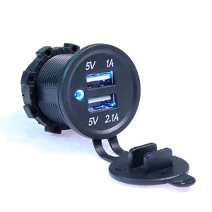 DS2013双<span class=keywords><strong>USB</strong></span> 12v防水摩托车两端口充电器电源插座