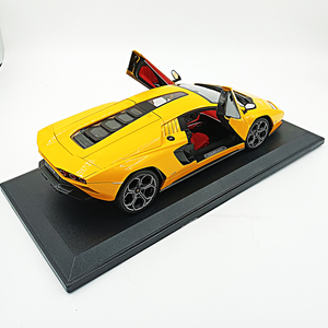 開放可能なドアを備えた合金車モデル、高シミュレーションの古典的なおもちゃの車、1:18サンプルのカスタマイズとOEMのカスタマイズ。 - Product Image 4