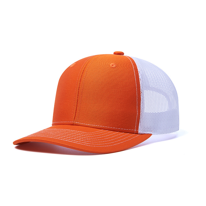 Maille orange et blanche