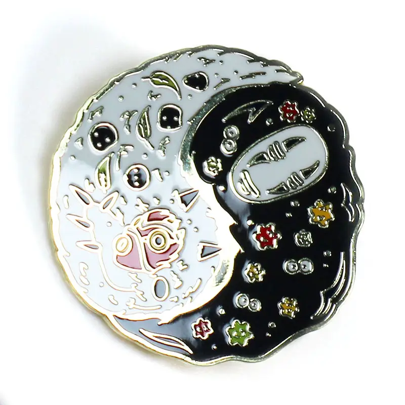 Pin de esmalte de solapa de aleación de Zinc personalizado duro suave de Anime lindo de gran venta de Metal personalizado para ropa