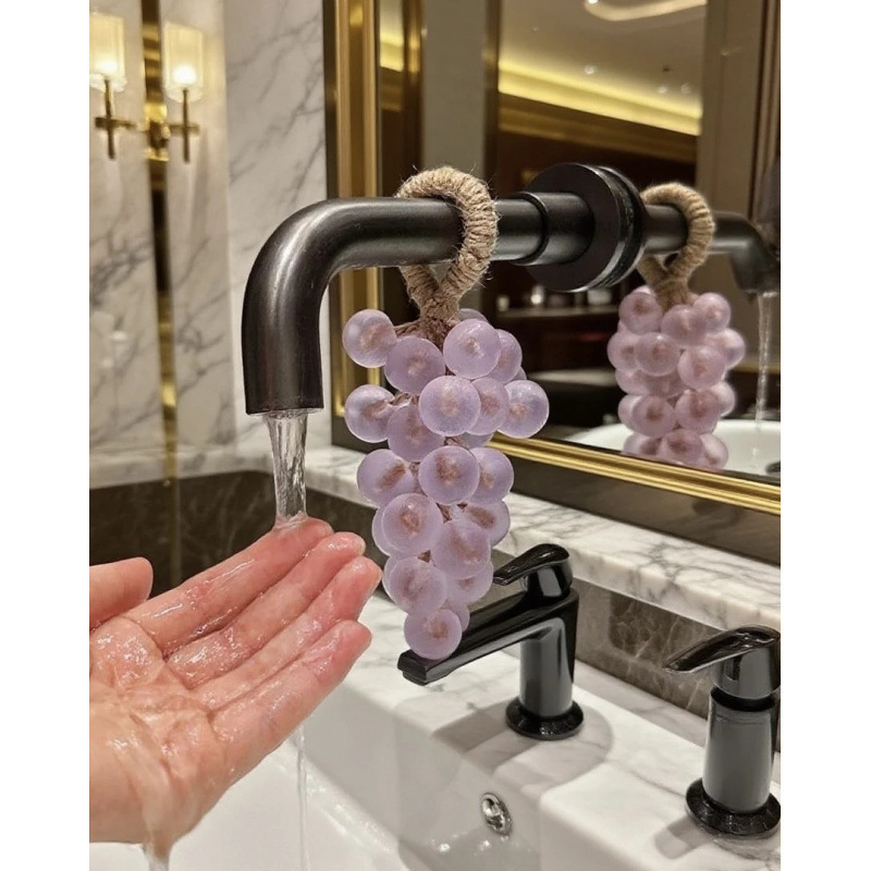 Purple crystal grape soap-with foaming net