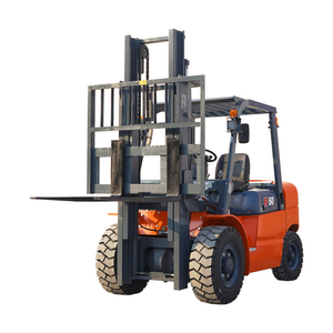 MultiFunction Diesel Forklift Trucks 3.5 Ton 4.5 Ton Combining <strong>Lifting</strong> <strong>Loading</strong> <strong>and</strong> <strong>Unloading</strong> Capabilities - Product Image 1
