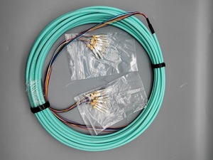 OEM multimodale OM4 12F in fibra ottica con 24 Fiber Breakout LC/PC Patch per il cablaggio del centro dati in reti WIFI 4G 3G - Product Image 4