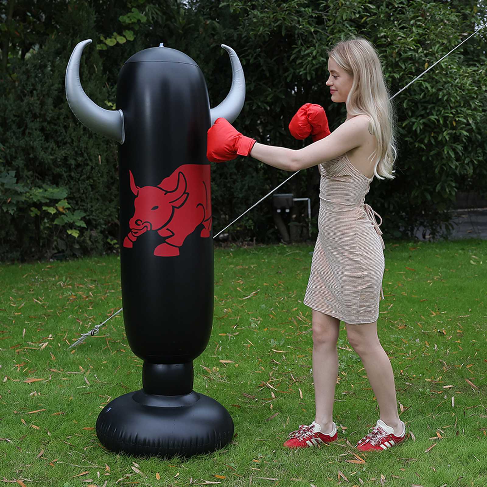 Vache noire 1,6m