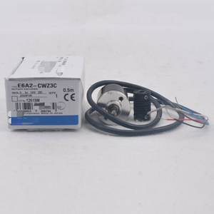 Новый и оригинальный E6A2-CWZ3C 200P/R поворотный кодер E6A2CWZ3C в наличии на складе PLC Контроллер программирования - Product Image 1
