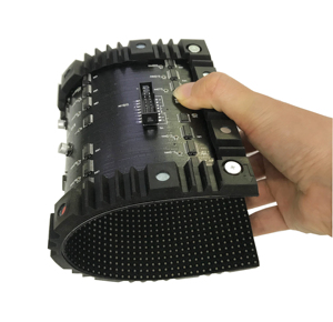 Neueste neue Technologie P4P2 Mobile Advertising benutzer definierte Größe faltbare LED-Bildschirm Preis biegbare flexible Anzeige modul - Product Image 1