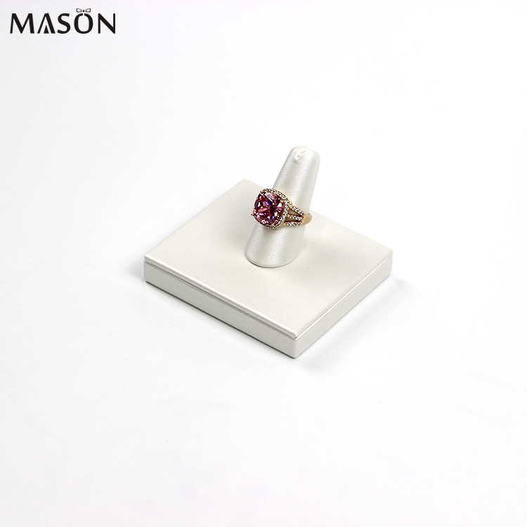 Porte-bague4
