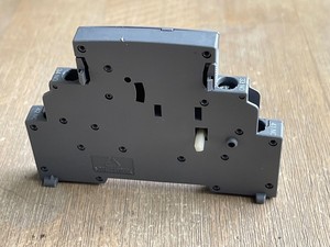 Nuovo e originale Plc 1SA M40 1902 R1001 blocco contatti ausiliario 10A 240V nuovo Controller di programmazione PLC - Product Image 5