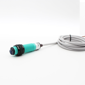 Sensores de proximidad fotoeléctricos de reflexión difusa infrarroja PNP NO/NC 24V de tres hilos de 1/2" - Product Image 6