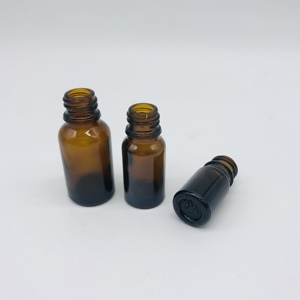 Botella vacía de cristal ámbar moldeada para embalaje cosmético, 5ml, 10ml, 15ml, 20ml, 30ml, 50ml, 100ml, venta al por mayor - Product Image 5