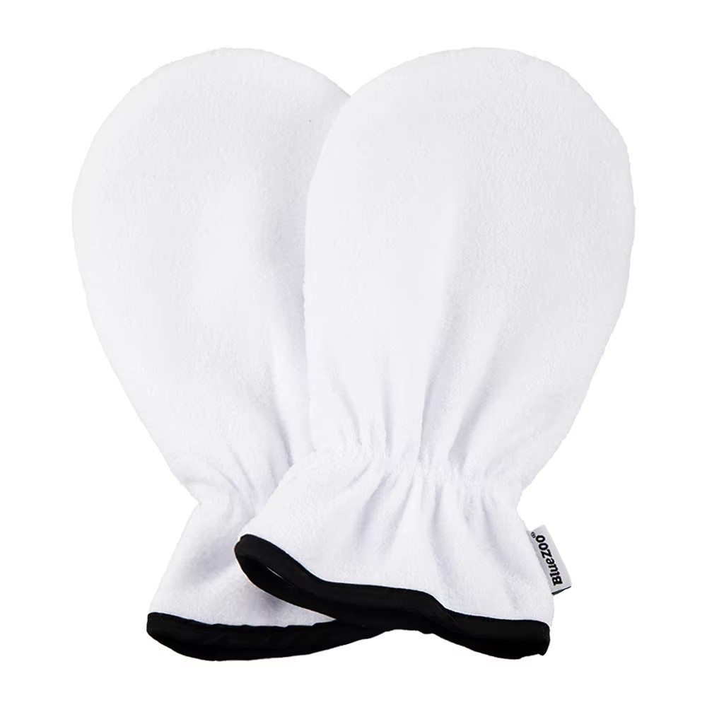 Nouveaux gants blancs