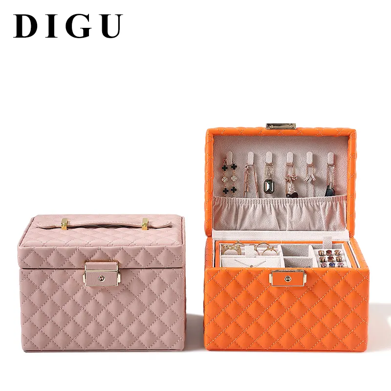 DIGU 2024 แบบพกพาผู้หญิง PU เครื่องประดับหนังของขวัญเครื่องประดับบรรจุภัณฑ์กล่องเก็บโลโก้ที่กําหนดเองเดินทางหยกกล่อง