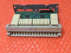 Neue und originale SPS Electric TSXDSZ32R5 TSX Micro-Ausgangsmodul 32Q REL TBLK SPS-Programmier steuerung - Product Image 3