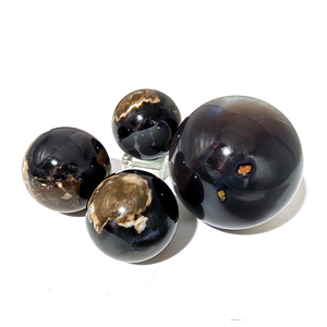 Wholesale Natural Crystal <strong>Agate</strong> Ball Brazil <strong>Agate</strong> With UV Reaction Polished Volcano <strong>Agate</strong> Spheres Healing Stone for Fengshui - Product Image 3
