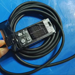 RGB sensore digitale fibra ottica di colore di alta qualità sensore di codifica RGB LED di rilevamento di oggetti - Product Image 1